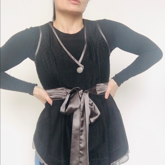 SALE 🍭C. Luce - Charming Bow & Lace Vest. Dress it up in a flash! - Picture 13 of 13